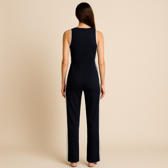 MARCIANO BLACK V NECK SLEEVELESS JUMPSUIT WOMENS XS NWOT - Picture 2 of 10